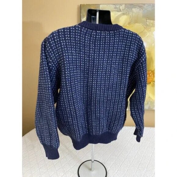 Vintage L.L Bean Blue V Neck Sweater, 100% British Wool, Size Large - Picture 12 of 16